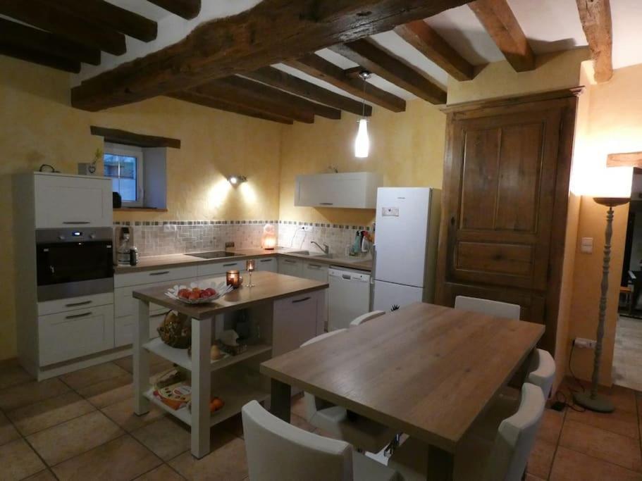 Maison De Charme Pres De Beauval Saint-Cyran-du-Jambot Zewnętrze zdjęcie